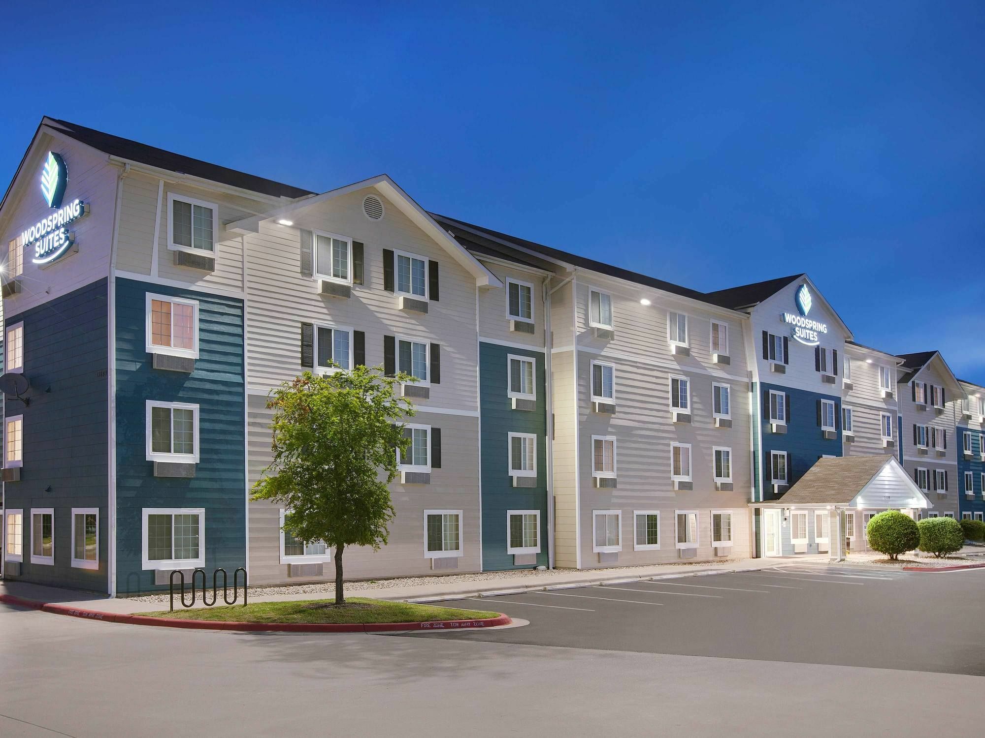 Extended Stay America Select Suites - Indianapolis - Lawrence Exteriér fotografie